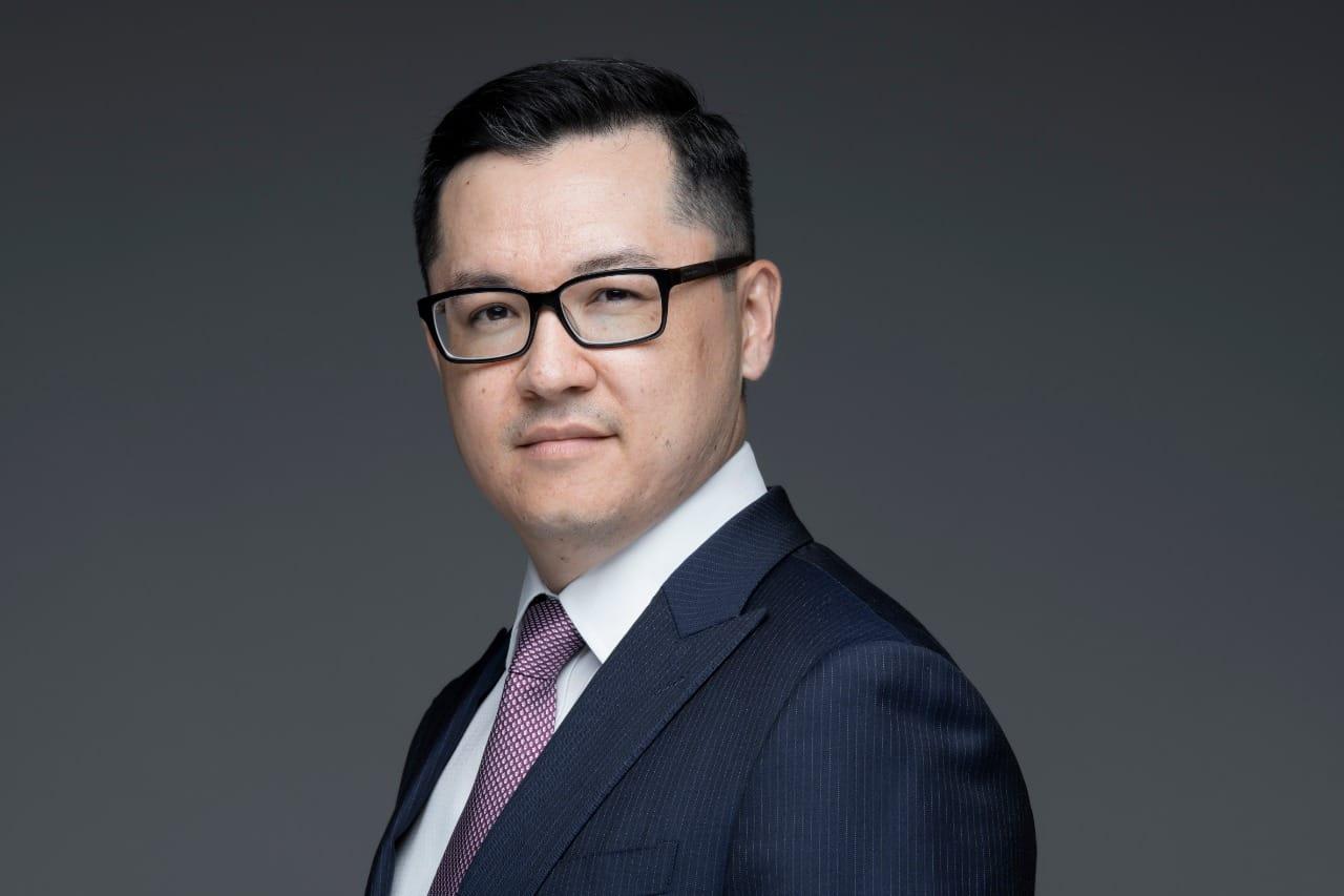 РЕНАТ БЕКТҰРОВПЕН «АДАЛДЫҚ САҒАТЫ»